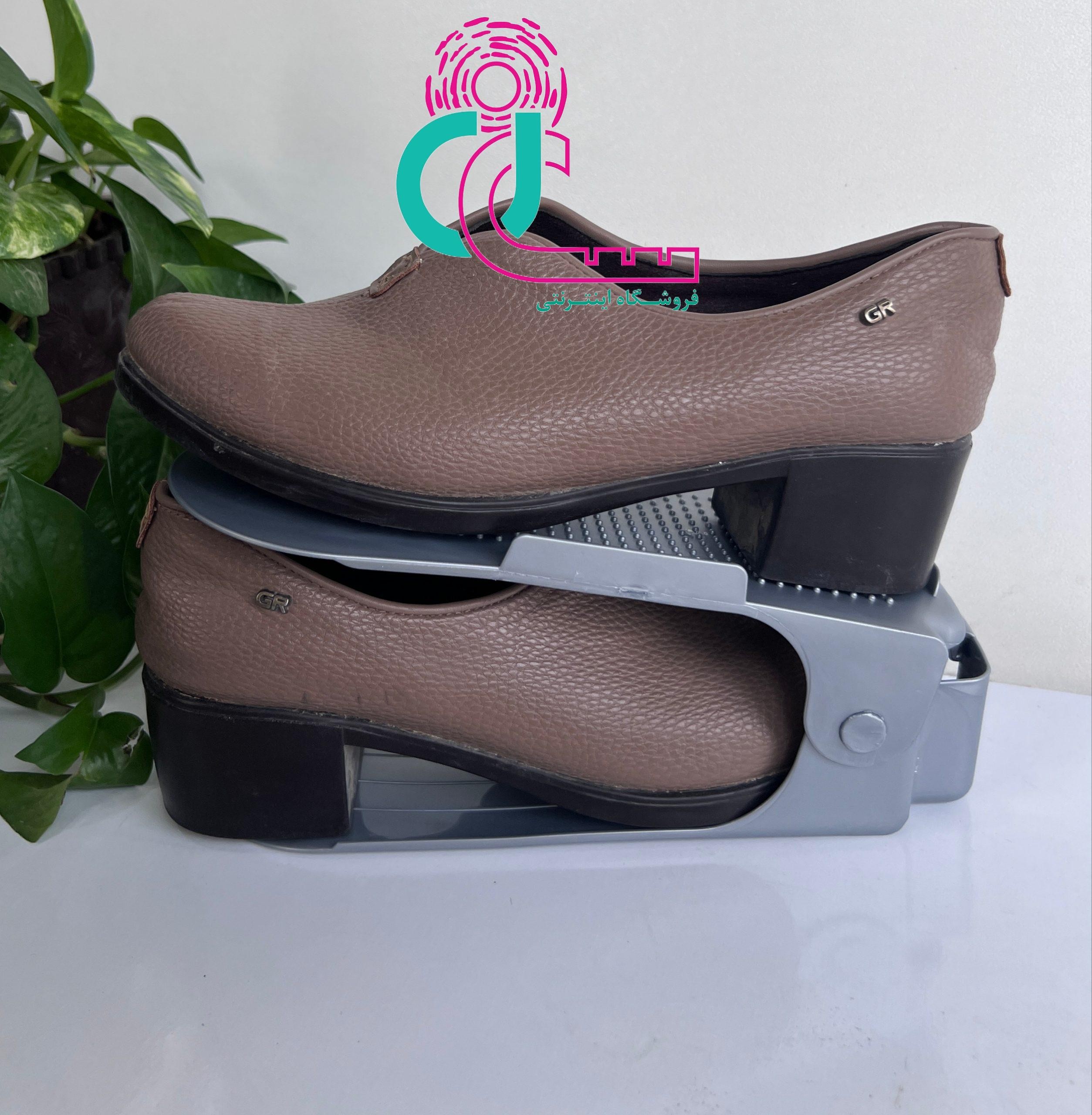 نظم دهنده کفش پلاستیکی ( قابل تنظیم )